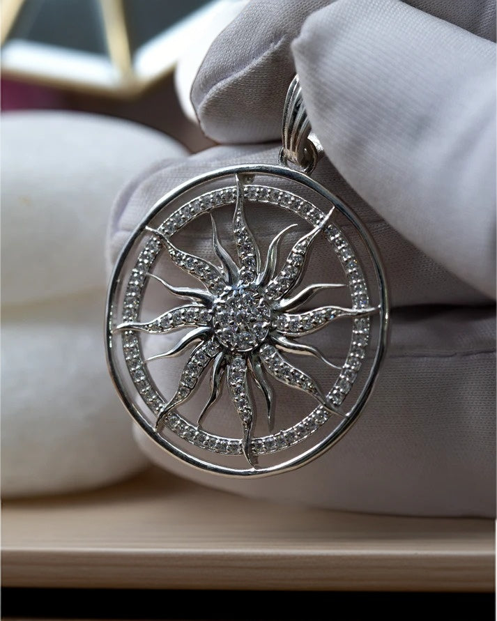 Radiant Surya Pendent
